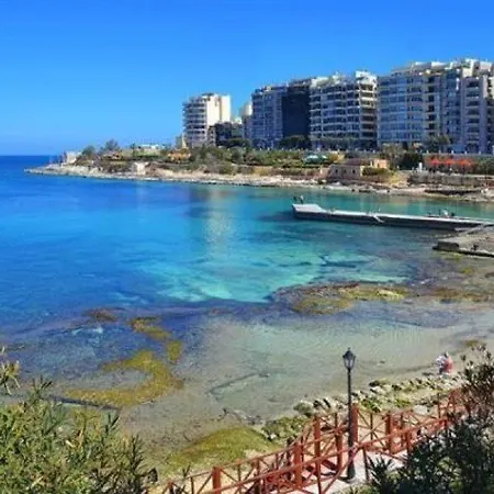 דירה Deluxe Steps To St Georges Bay Saint Julian's